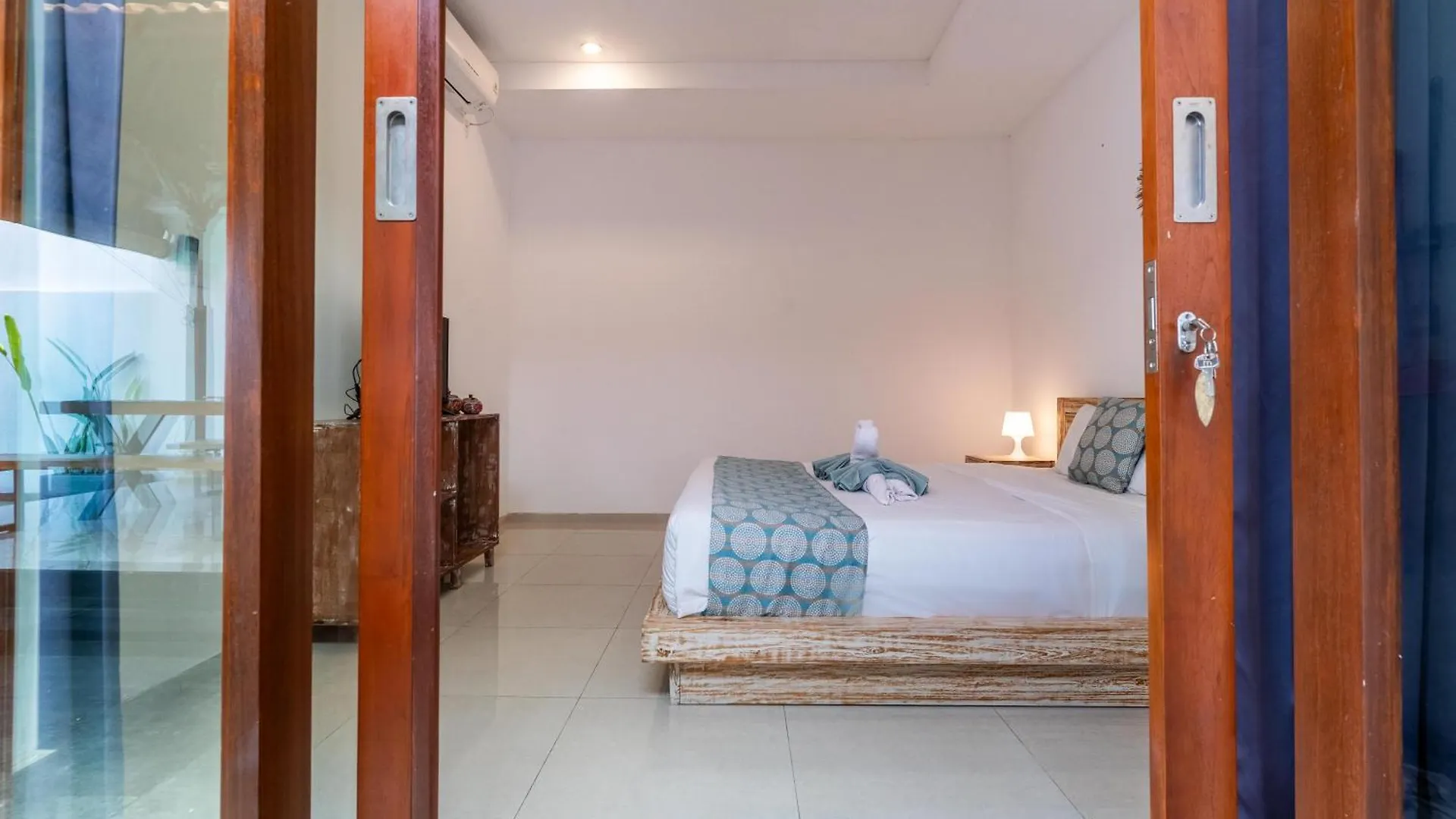 4-Bedroom Pool Villa Near Seminyak Center Endonezya